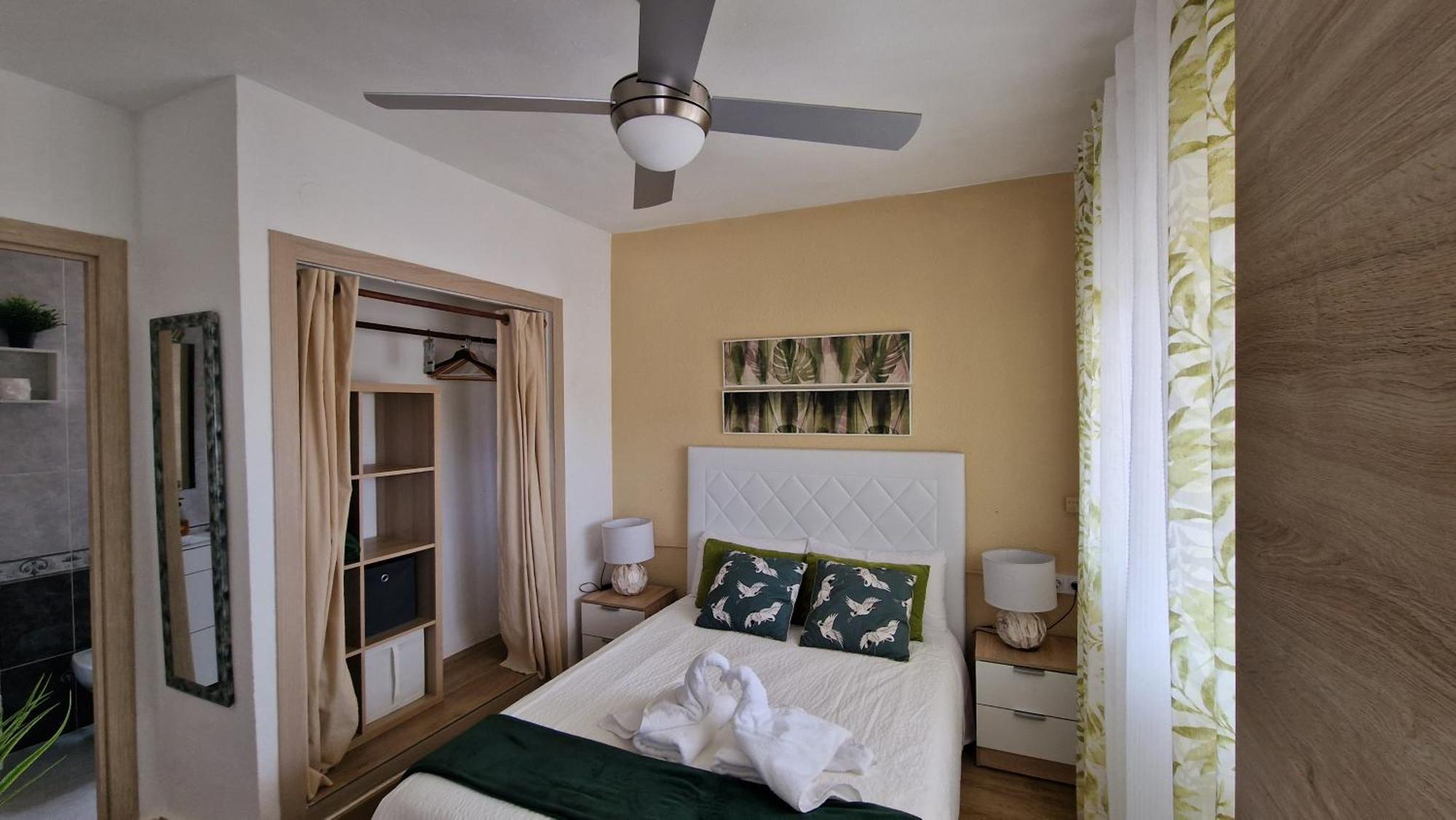 Appartamento Incredible Seafront With Sunrise And Sunset Views Benicàssim Esterno foto