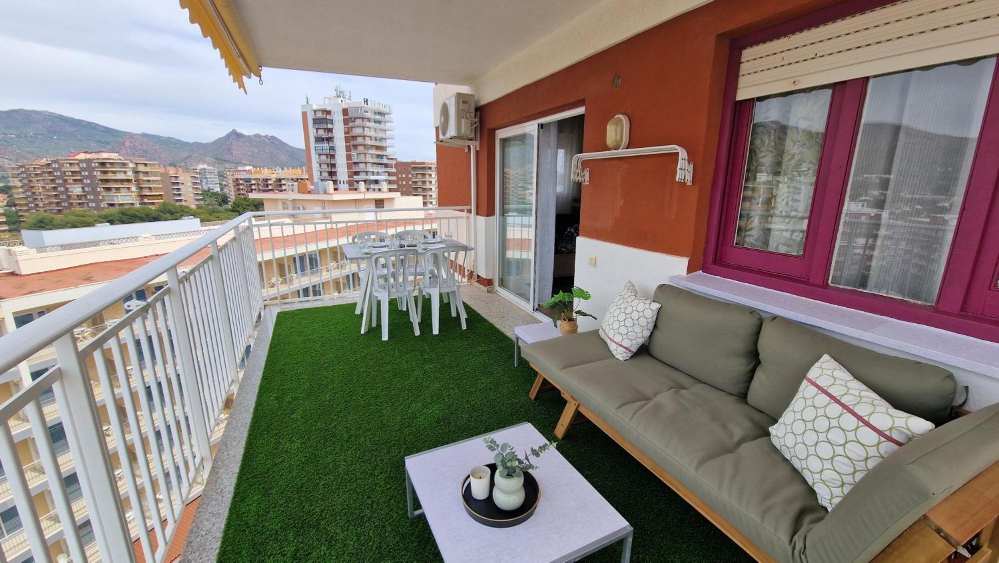 Appartamento Incredible Seafront With Sunrise And Sunset Views Benicàssim Esterno foto